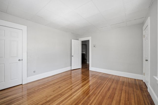 226 Fort Pleasant Ave, Springfield, MA 01108