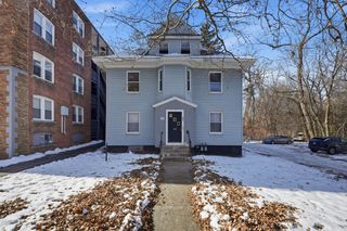 226 Fort Pleasant Ave, Springfield, MA 01108