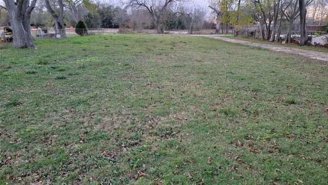 2716 Southmore Avenue, Pasadena, TX 77502