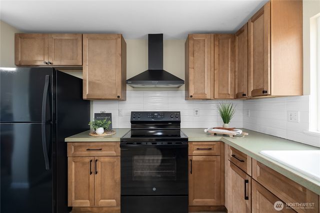 8935 Milbanke Drive SE, Olympia, WA 98513