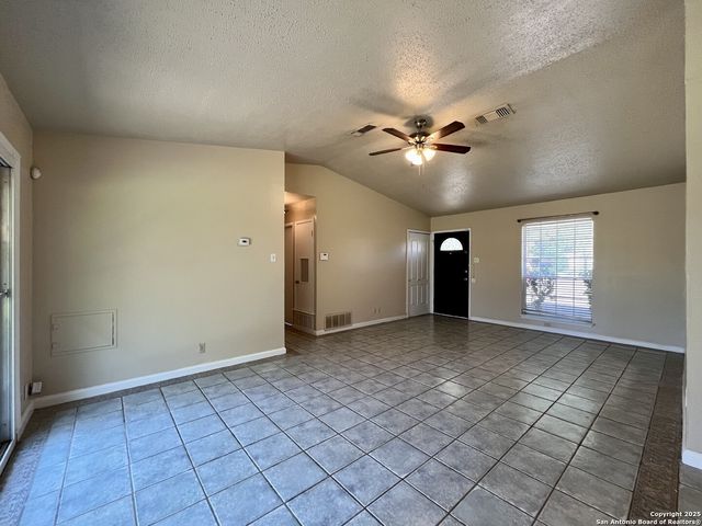 3223 LEEWOOD DR, San Antonio, TX 78230