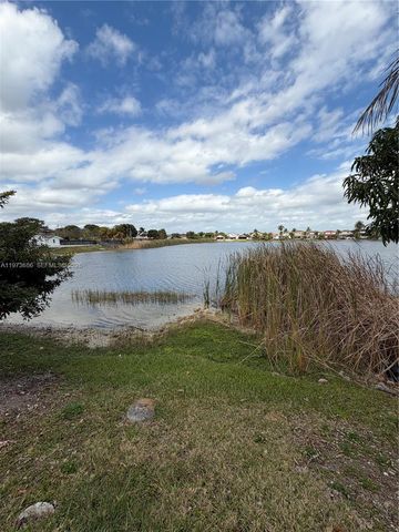 15029 SW 63rd St, Miami, FL 33193