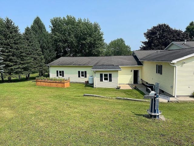 7429 Cherry Street Road, Sennett, NY 13021