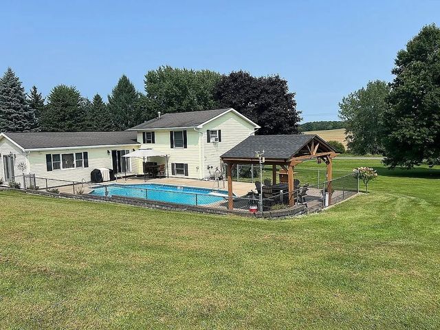 7429 Cherry Street Road, Sennett, NY 13021