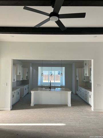 673 James Way, Castroville, TX 78009