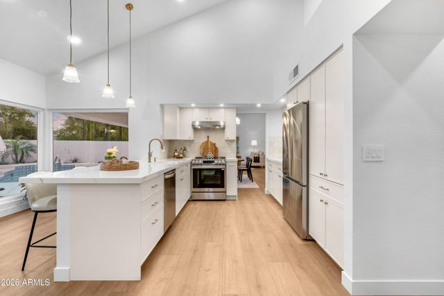10050 E SAN BERNARDO Drive, Scottsdale, AZ 85258