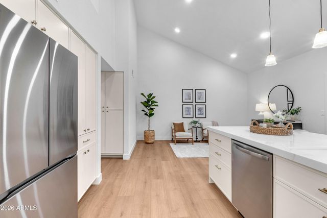 10050 E SAN BERNARDO Drive, Scottsdale, AZ 85258