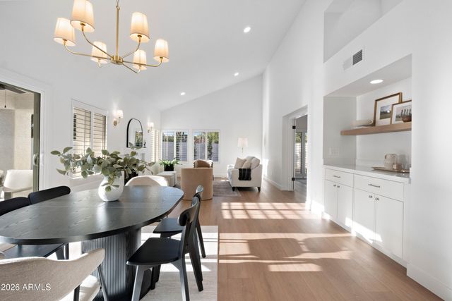 10050 E SAN BERNARDO Drive, Scottsdale, AZ 85258