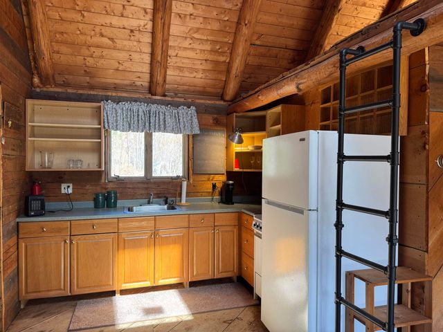 61 Bayle Mountain Road, Ossipee, NH 03814