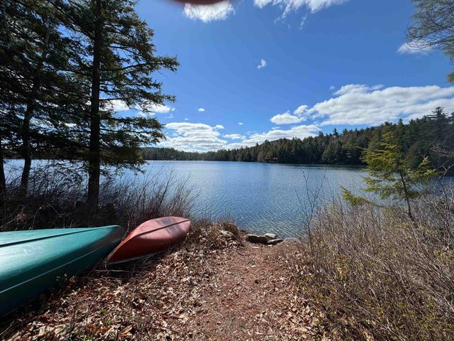 61 Bayle Mountain Road, Ossipee, NH 03814