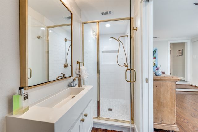 6609 Patrick Drive, Dallas, TX 75214