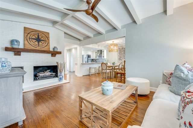 6609 Patrick Drive, Dallas, TX 75214