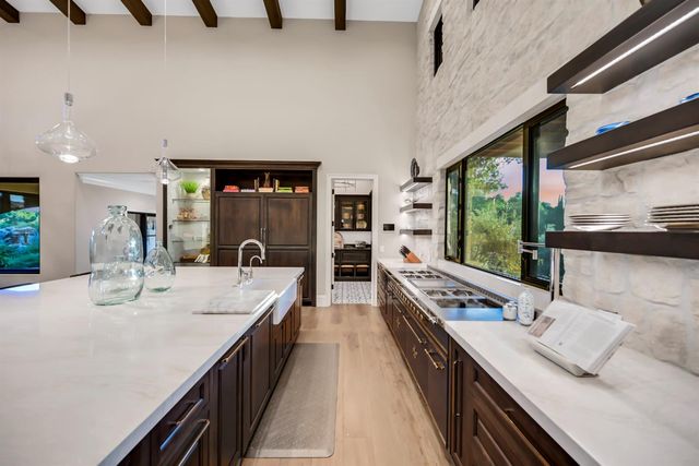 9688 Clos Du Lac, Loomis, CA 95650