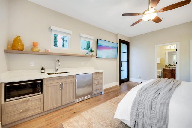 9688 Clos Du Lac, Loomis, CA 95650