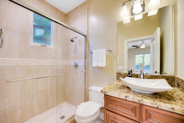 9688 Clos Du Lac, Loomis, CA 95650