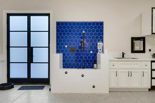 9688 Clos Du Lac, Loomis, CA 95650