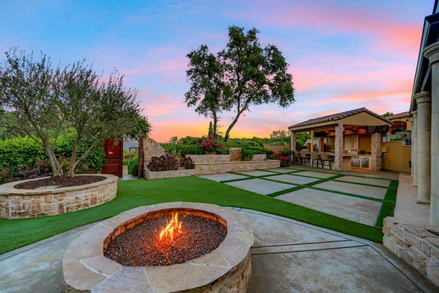 9688 Clos Du Lac, Loomis, CA 95650