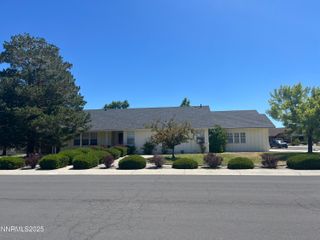 2721 Wildhorse Drive, Minden, NV 89423