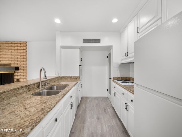5205 NOME Avenue, El Paso, TX 79924