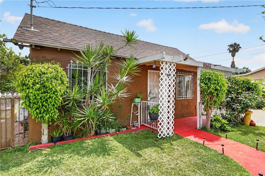 6532 Scout Avenue, Bell Gardens, CA 90201