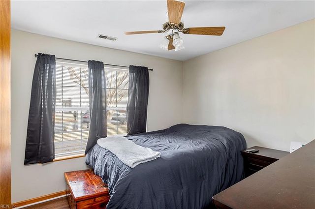 106 Toddsbury CT, Suffolk, VA 23434