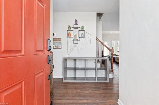 106 Toddsbury CT, Suffolk, VA 23434