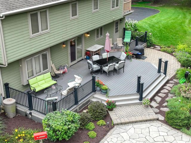 3162 Willowgate PASS, Colgate, WI 53017