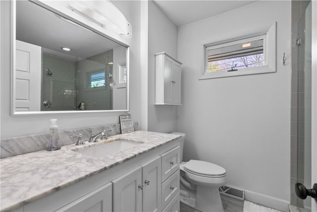 38 Sea View Avenue, South Kingstown, RI 02879