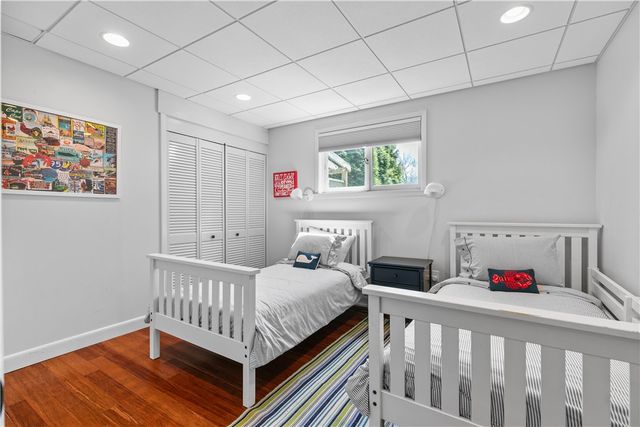 38 Sea View Avenue, South Kingstown, RI 02879