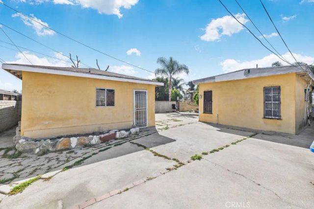 4237 Abbott Rd, Lynwood, CA 90262