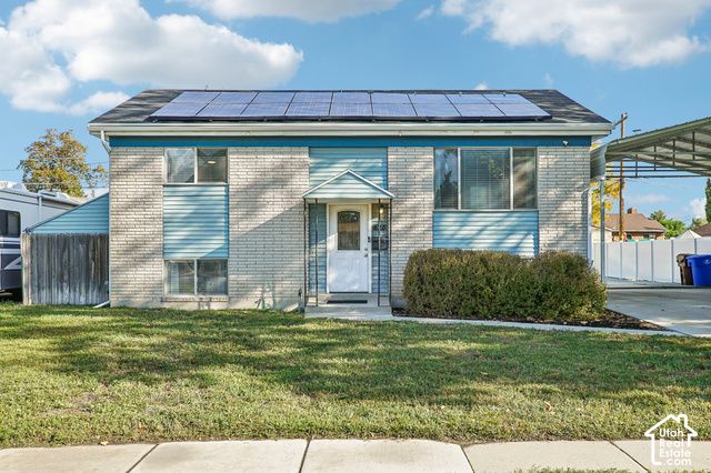 626 W IVY DR, Midvale, UT 84047