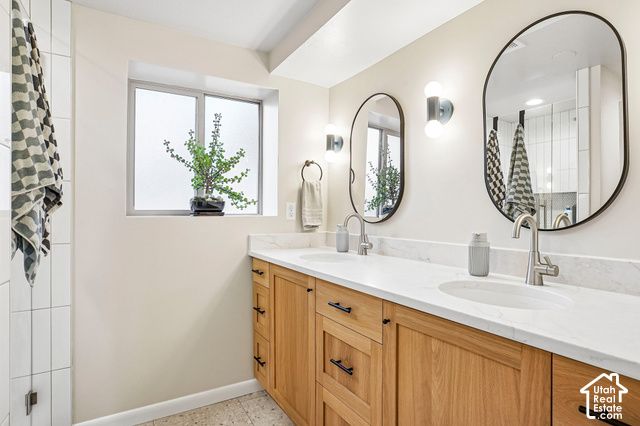 626 W IVY DR, Midvale, UT 84047