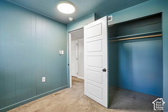 626 W IVY DR, Midvale, UT 84047