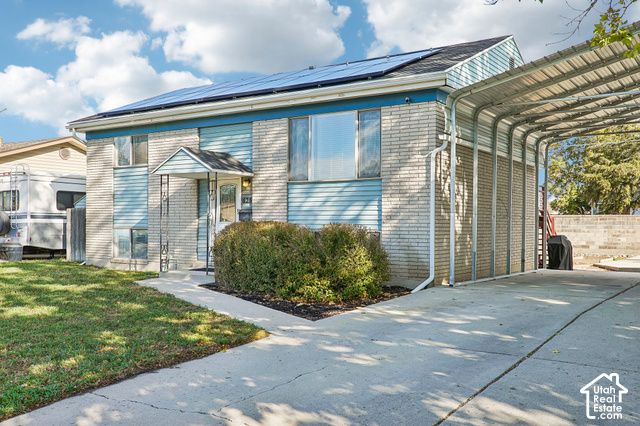 626 W IVY DR, Midvale, UT 84047