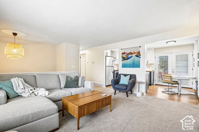 626 W IVY DR, Midvale, UT 84047