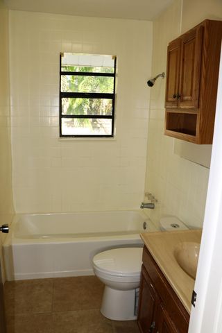 1021 S N Street, Lake Worth Beach, FL 33460