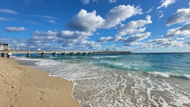 1021 S N Street, Lake Worth Beach, FL 33460
