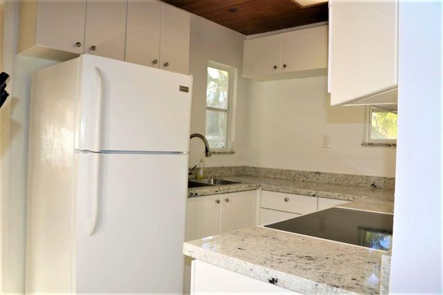 1021 S N Street, Lake Worth Beach, FL 33460