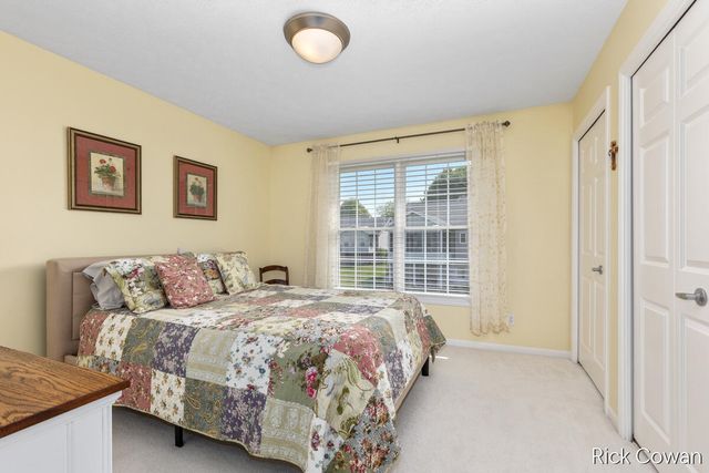 11286 Blue Heron Parkway 24, Holland, MI 49424