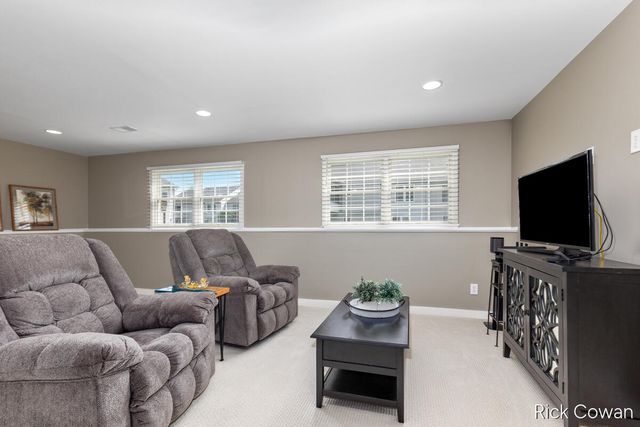 11286 Blue Heron Parkway 24, Holland, MI 49424