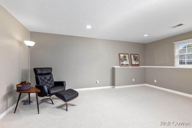 11286 Blue Heron Parkway 24, Holland, MI 49424