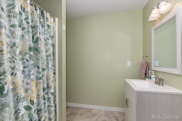 11286 Blue Heron Parkway 24, Holland, MI 49424