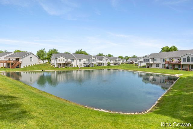 11286 Blue Heron Parkway 24, Holland, MI 49424