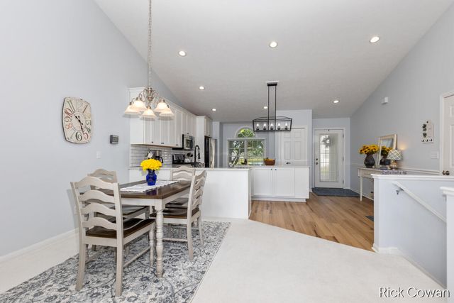 11286 Blue Heron Parkway 24, Holland, MI 49424