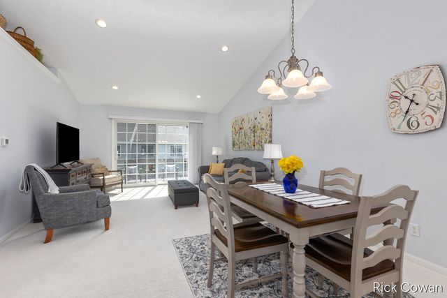 11286 Blue Heron Parkway 24, Holland, MI 49424