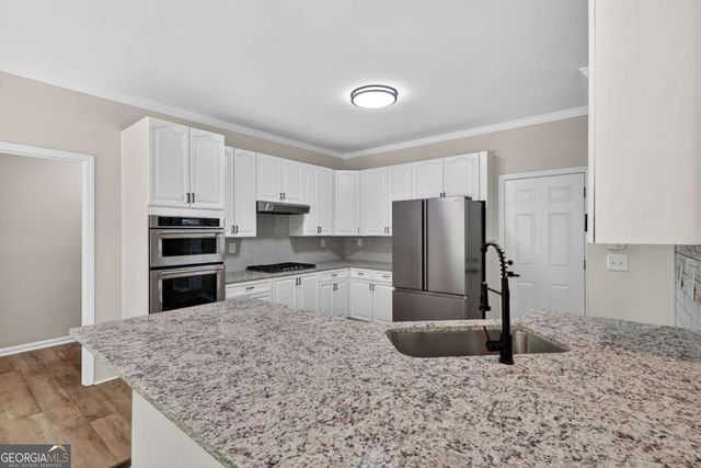 2011 Sugar Valley Lane, Lawrenceville, GA 30043