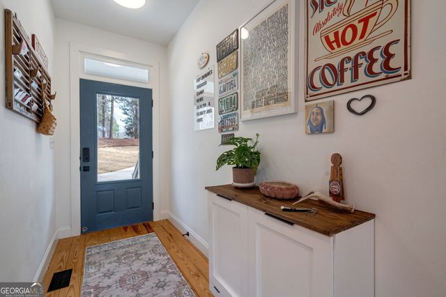 1000 Kings Row Road, Greensboro, GA 30642