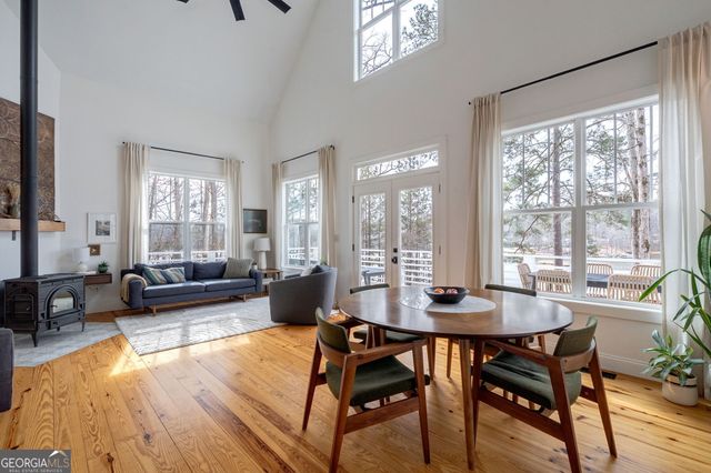 1000 Kings Row Road, Greensboro, GA 30642