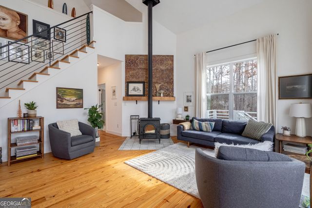 1000 Kings Row Road, Greensboro, GA 30642