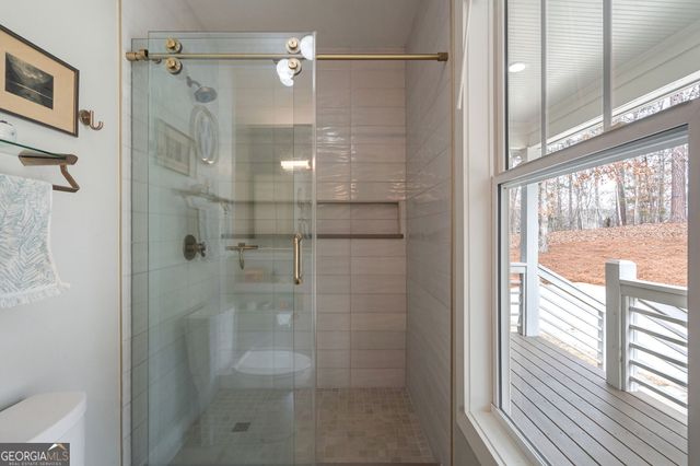 1000 Kings Row Road, Greensboro, GA 30642